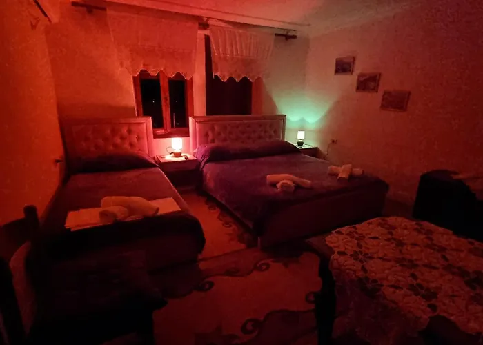 게스트하우스 Arber Gjirokastër