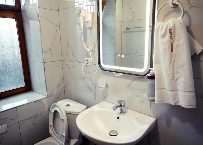 Arber 3* Gjirokastra